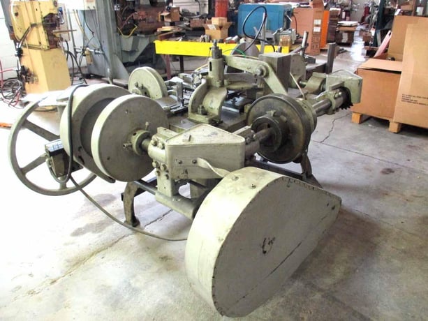 Baird #3-24, fourslide, 3/16" dia.wire, 24" feed lngth, 3-90 SPM, 3" front slid stroke - Image 3