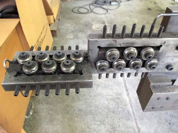 Baird #3-24, fourslide, 3/16" dia.wire, 24" feed lngth, 3-90 SPM, 3" front slid stroke - Image 6