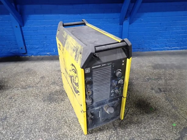 Esab #WARRIOR-500i-CC/CV, multi-process welder, 460 V. (3 available) - Image 1