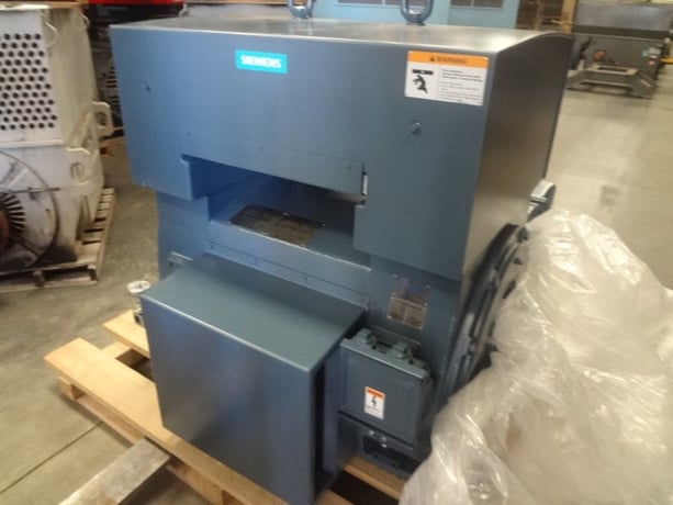 900 HP 3600 RPM Siemens, Frame 588S, weather protected enclosure type 2, SB, new, 2300/4160 Volts (2 - Image 3