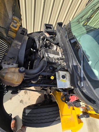 International #DuraStar-4300, box truck, 7.6L diesel engine, Allison 1000/2000 automatic trans., 25999 GVWR - Image 7