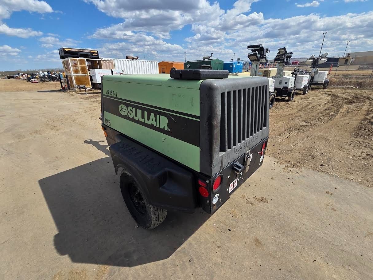 185 cfm, 100 psi, Sullair #185DPQ, air compressor, 49 HP engine, Tier 4 Final, 27 gallon fuel tank, 2017 - Image 9