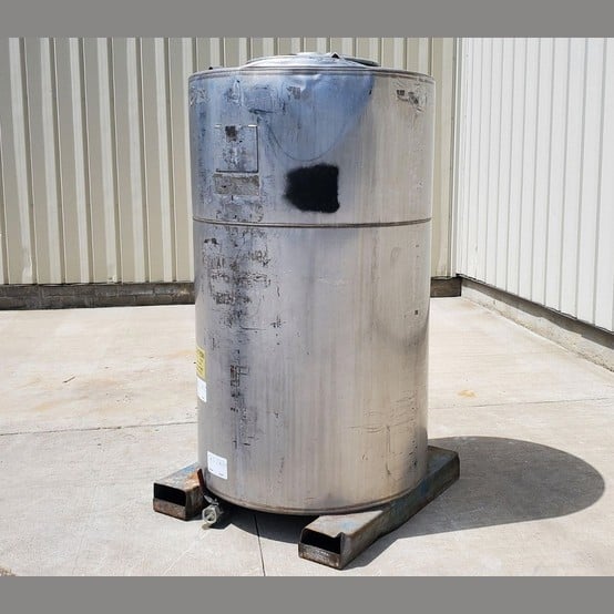 475 gallon Stainless Steel portable tank, 42" diameter x 6' tall, flat bottom, 2" drain - Image 2