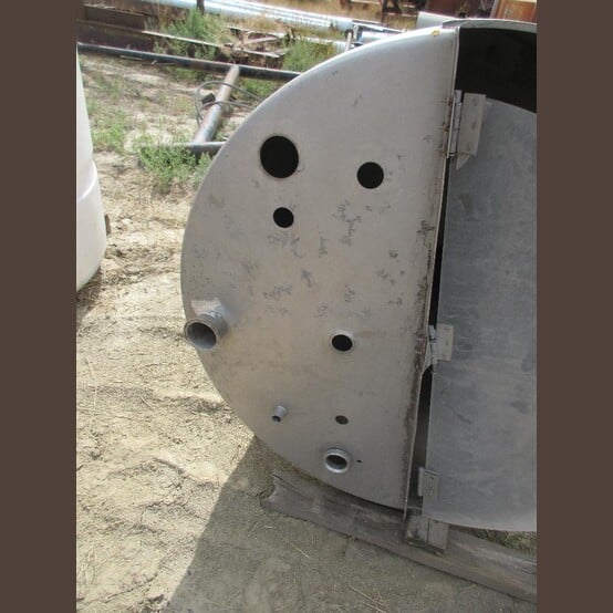 269 gallon Stainless Steel tank, 36" diameter x 61" high, 2.5" bottom outlet - Image 4