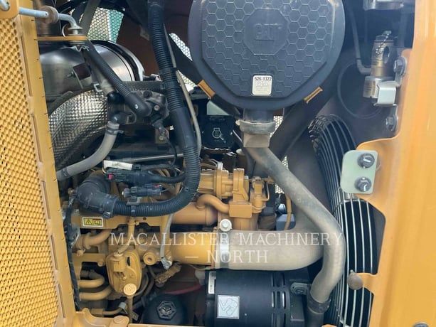 Caterpillar D1 LGP ASZ2, 366 hours, S/N: XKL00427, 2021 - Image 7