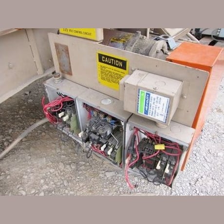 Amacoil Conveyor Granulator, Belt Feeder, Screw Take Away, 3/4 HP, 208-230/460 V., 3 Phase, 60 Hz. - Image 3