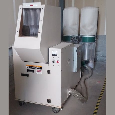 12" x 12" Whitaker Brother s #145 Disintegrator, 20 HP, 220 V., 3 Phase, 60 Hz., Fan Cyclone, 2 Bag - Image 1