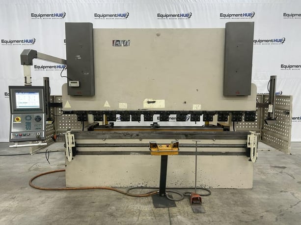 132 Ton, Ermak #CNCAP-10x132, CNC press brake, 10' overall, 16" throat, 10.8" stroke, 15 HP, 2006 - Image 1