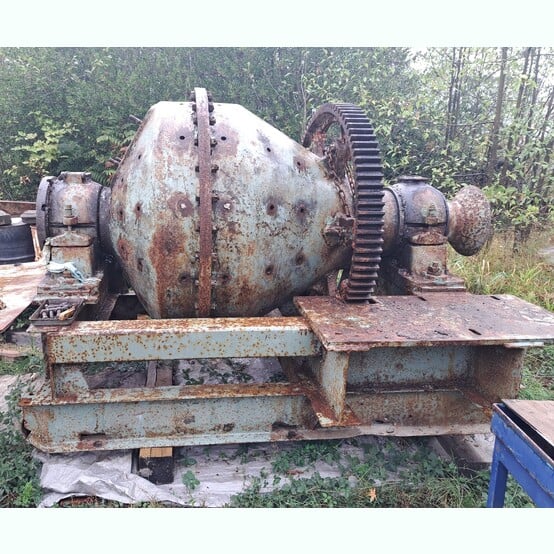 4.5' x 1' Hardinge, conical ball mill - Image 1