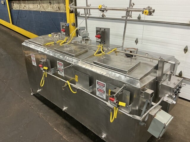 750 gallon Stainless Steel, (3) 250 gallon compartment mixing tank, 230/460 V. - Image 9