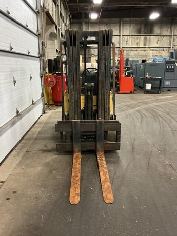 6000 lb. Caterpillar #TC60D, LP forklift, 3 stage mast, class 3, 48" forks - Image 3