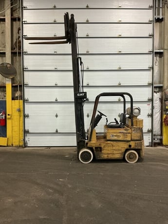 6000 lb. Caterpillar #TC60D, LP forklift, 3 stage mast, class 3, 48" forks - Image 8