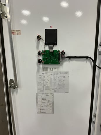 500 HP Toshiba #TE-H-690-CB-4 TE2 Series, sollid state starter, 1200 amp breaker, Nema 7 starter - Image 8