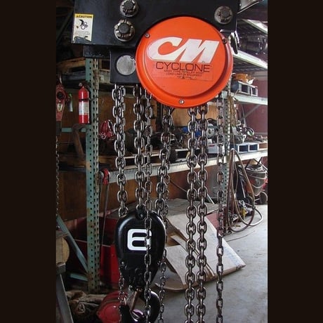 6 Ton, Cyclone army hoist, trolley mounted - Image 1