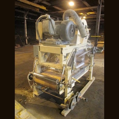 Kamas #H40CD, belt driven hammer mill, 100 HP - Image 2