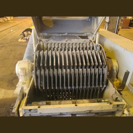 Kamas #H40CD, belt driven hammer mill, 100 HP - Image 8