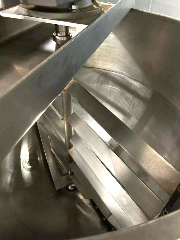 600 gallon Lee #600D5S, jacketd mix kettle, sweep / scrape agitation, 90 psi @ 332°F, 7.5 HP, 230/460 V. - Image 3