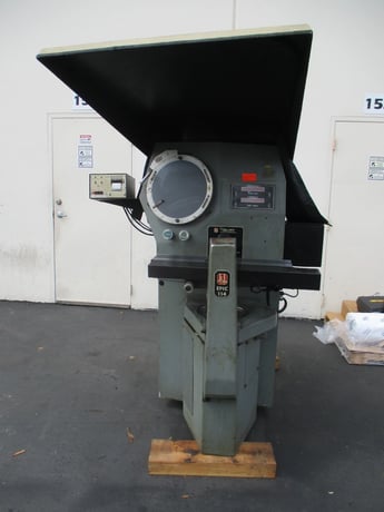 16" Jones and Lampson, optical comparator, surface & profile illumination - Image 2