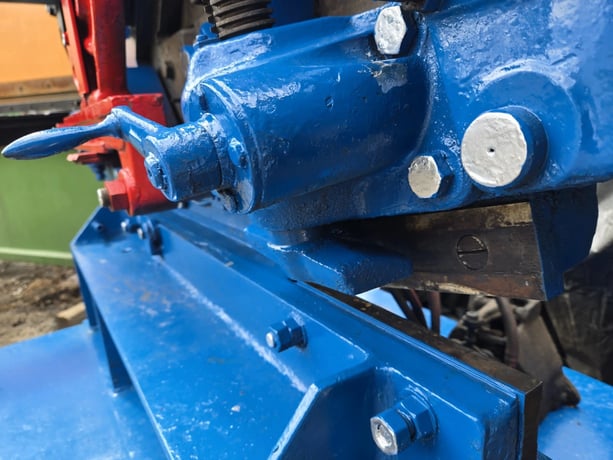 72 Ton, Ficep #ST/Super 16, mechanical ironworker, punching and shearing - Image 7