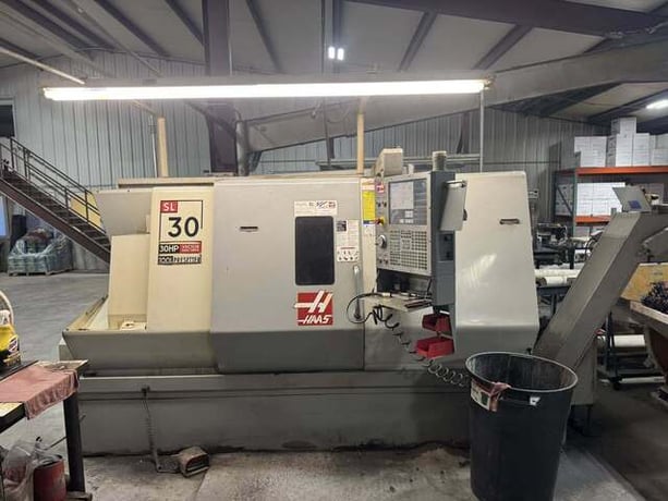 Haas #SL-30, CNC Lathe, 30" swing, 39" machining length, 10" chuck, 3" bar, 21" turning diameter, 30 HP - Image 1