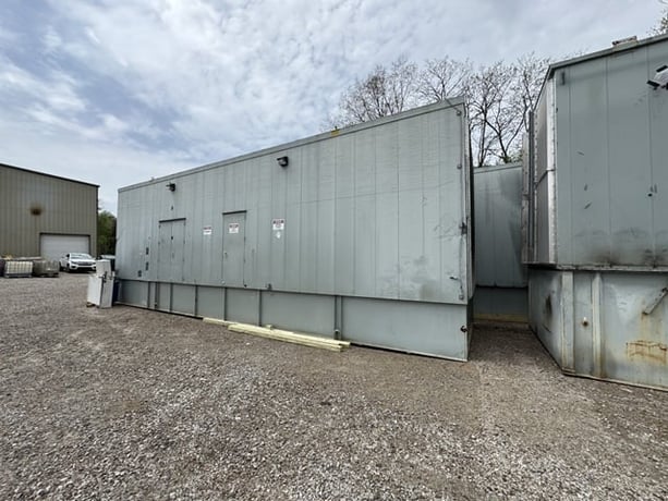 1825 KW Caterpillar #3516C, Diesel Generator, 2447 HP, 480 Volts, sound attenuated enclosure, Tier 2, 237 - Image 2