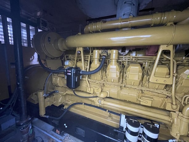 1825 KW Caterpillar #3516C, Diesel Generator, 2447 HP, 480 Volts, sound attenuated enclosure, Tier 2, 237 - Image 5