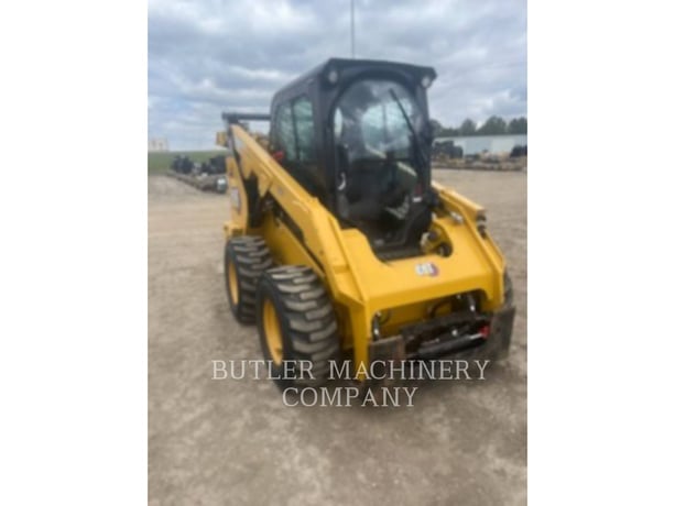 Cat 262D3 C3H2, Skid Steer Loader, 1048 hours, S/N: TP402313, 2024 - Image 2