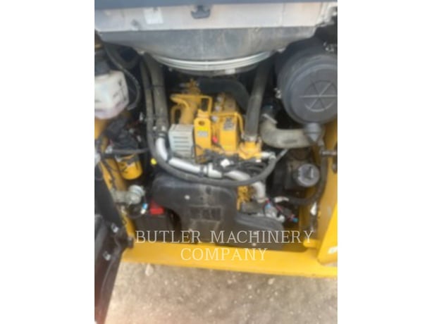 Cat 262D3 C3H2, Skid Steer Loader, 1048 hours, S/N: TP402313, 2024 - Image 6