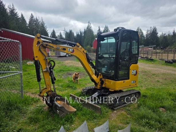 Caterpillar 301.8 CRCB, 734 hours, S/N: H8X08217, 2022 - Image 1