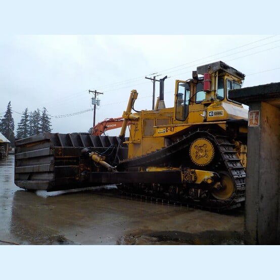 Caterpillar D9L, Crawler Dozer, 460 HP CAT 3412 diesel engine, 255-gallon fuel tank, 8.2' track gauge, 1985 - Image 1