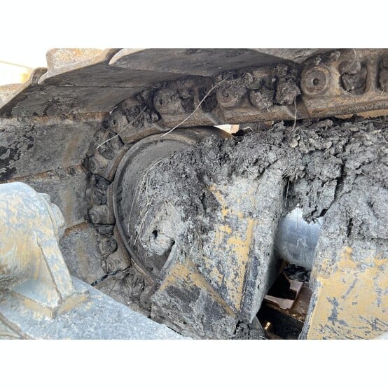 Caterpillar D6R-LGP, Crawler Dozer, 185 HP CAT 3306 engine, 178" wide blade, 7-1/4' track gauge, 19,649 - Image 9