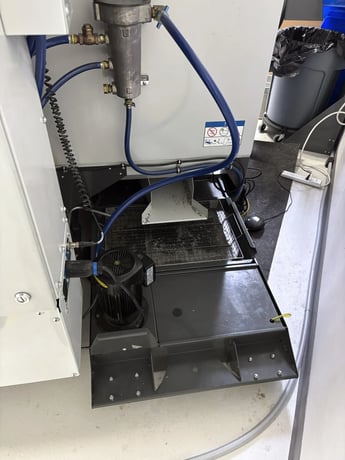 Haas #VM-2, CNC vertical machining center, 30" X, 20" Y, 20" Z, 12000 RPM, 30 HP, #40, 36" x18" table, rotary - Image 4