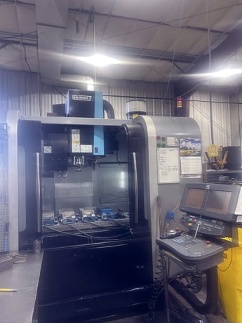 Hurco #VMX42, CNC vertical machining center, 24 automatic tool changer, 42" X, 24" Y, 24" Z, 12000 RPM, 24 - Image 2