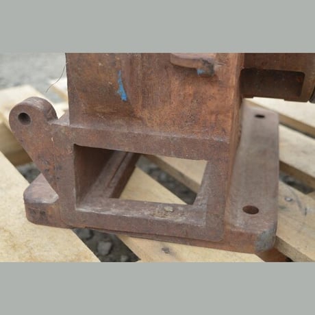 Bico, Pulverizer, 8" grinding plates, 5 HP, 150-200 mesh output, 1/4" feed size - Image 8