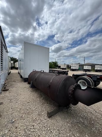 880 KW Cummins #880GFLC, Natural Gas Generator, 1334 HP, sound attenuated enclosure, GTA50-G3 Engine, 2008 - Image 5