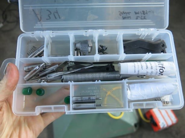Milford Orbitform #256, Impact Riveter, w/ toolkit - Image 6