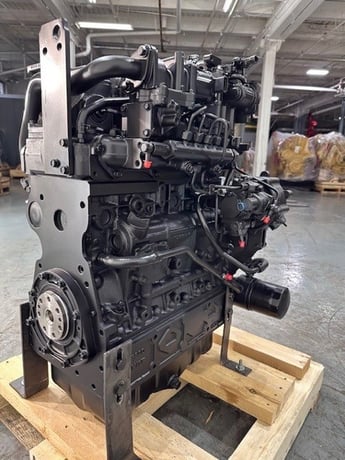 Kubota #V3800, diesel engine, complete remanufactured, Tier 4 Final - Image 2