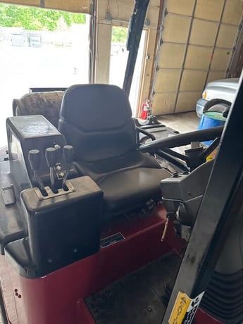 4000 Lb. Bendi #B40/4814180D, Swivel Reach Fork Lift, 198" mast, LPG - Image 3