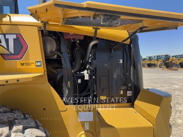 Cat 938, Wheel Loader, 193 hours, S/N: EZY01451, 2024 - Image 8