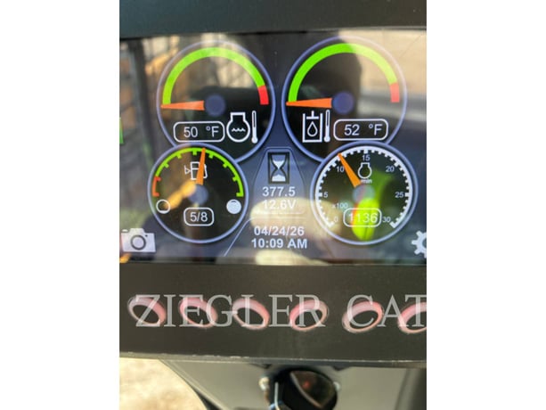 Cat 242D3, Skid Steer Loader, 378 hours, S/N: T8A01066, 2024 - Image 5