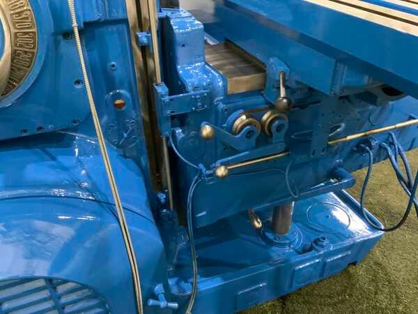 Kearney & Trecker #530TF-20, horizontal mill, 25" x 96" table, #50NS taper, 2-Axis Newall digital read out - Image 6