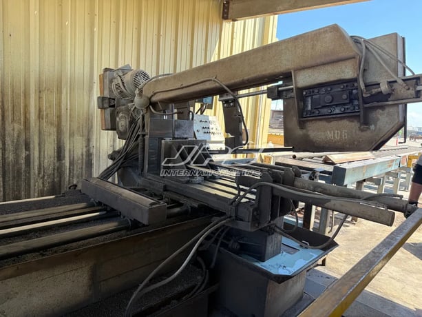 22" x 22" Hyd-Mech #H-22A, Semi-Automatic Horizontal Band Saw, 10 HP, 2" x 270" blade, roller conveyors - Image 3