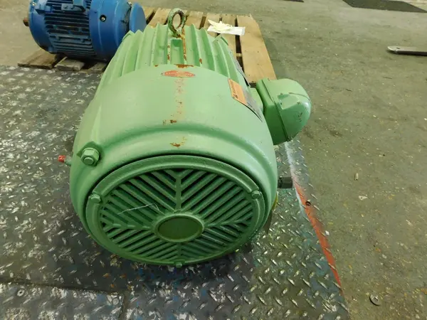 30 HP 3530 RPM U.S. Motors, Frame 286T, TE, Corro-Duty, 1.15 service factor, 460 Volts - Image 5