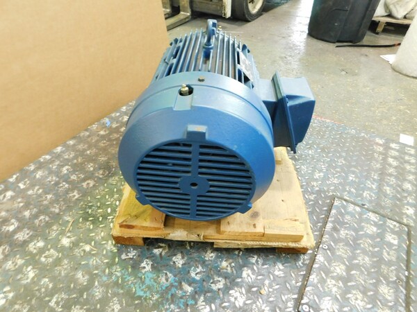 20 HP 3525 RPM Siemens, Frame 256T, TEFC, 1.15 service factor, 460 Volts - Image 5