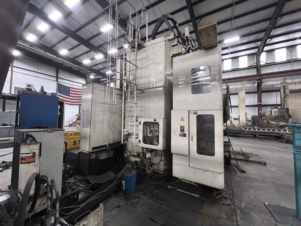 Toshiba #BTU-14, 5-Axis CNC boring & milling center, 55" x55" table, 98.4" X, 57.1" Y, 59" Z, 6,000 RPM, 2005 - Image 3