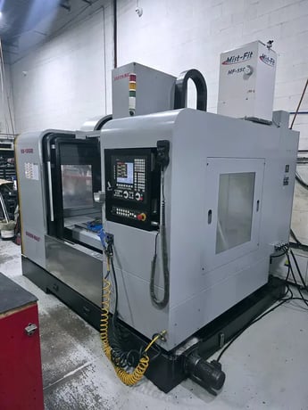 Baron-Max #VB-1066B, CNC vertical machining center, 41.3" X, 23.6" Y, 23.6" Z, 12000 RPM, 15 HP, BT40, 24 - Image 2