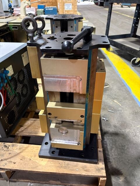 Bock Monoquad #2030, CNC Workholding Fixture, 4-Sided Clamping System - Image 2