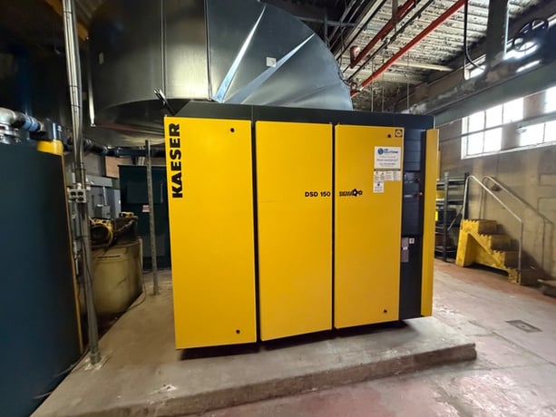 717 cfm, 125 psig, Kaeser #DSD-150, Rotary Screw Air Compressor, 150 HP, 575 V., 2022, 2022 - Image 4