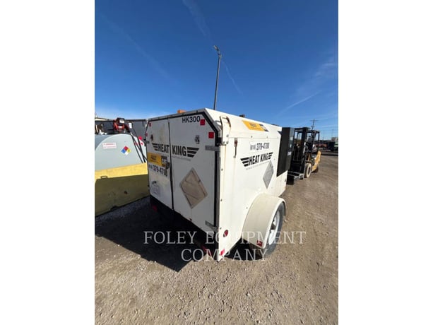 273000 BTU, Miscellaneous Mfgrs #HEATHK300D, portable diesel ground thaw heater, 2800 ft hose, trailer - Image 4