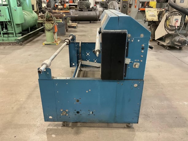 60" Rosenthal #SM-60, Straight Knife Sheeter, integral shafted unwind, cone chucks - Image 4